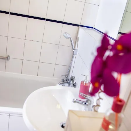 Minjo Ξενοδοχείο 3*