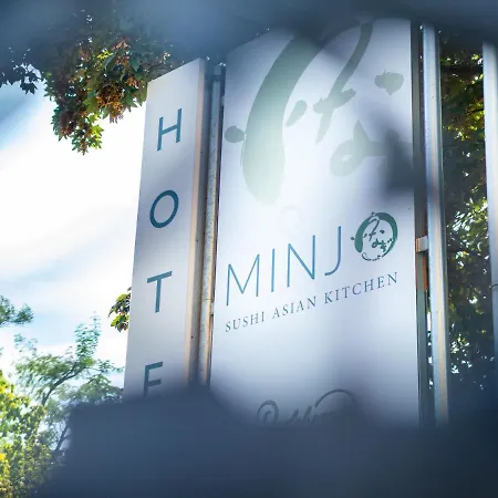 Ξενοδοχείο Minjo