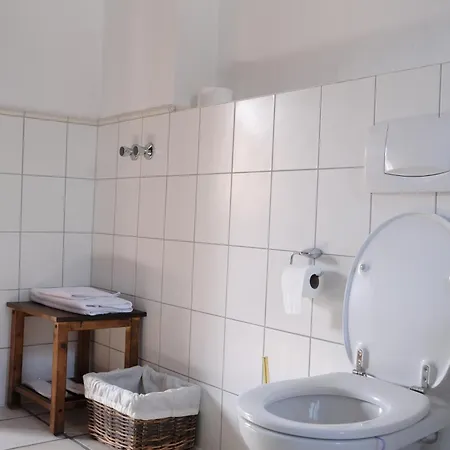 酒店 Minjo 巴特克罗伊茨纳赫